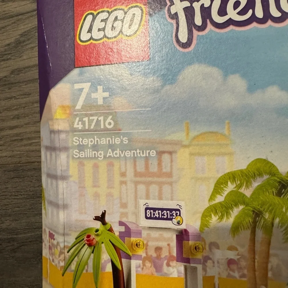 NIB 41716 LEGO Friends Stephanie’s Sailing Adventure-RETIRED